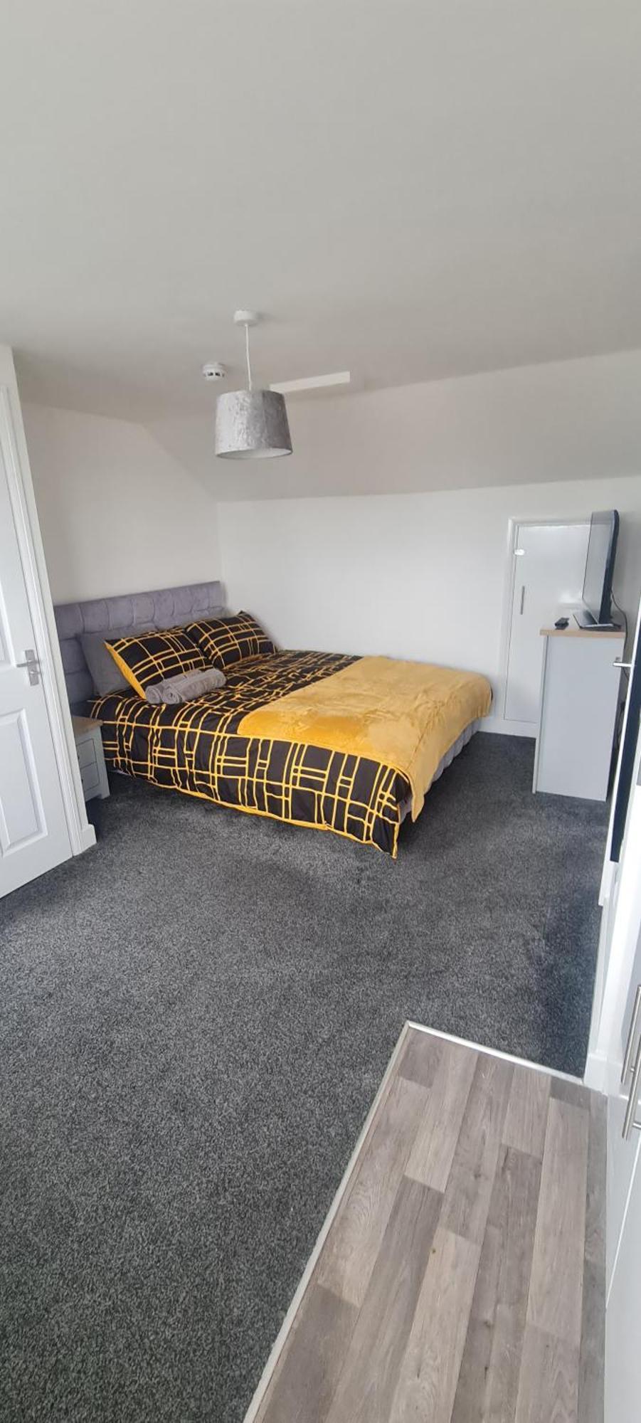 House Share With Few Ensuite Rooms Near Southmead Bristol Esterno foto