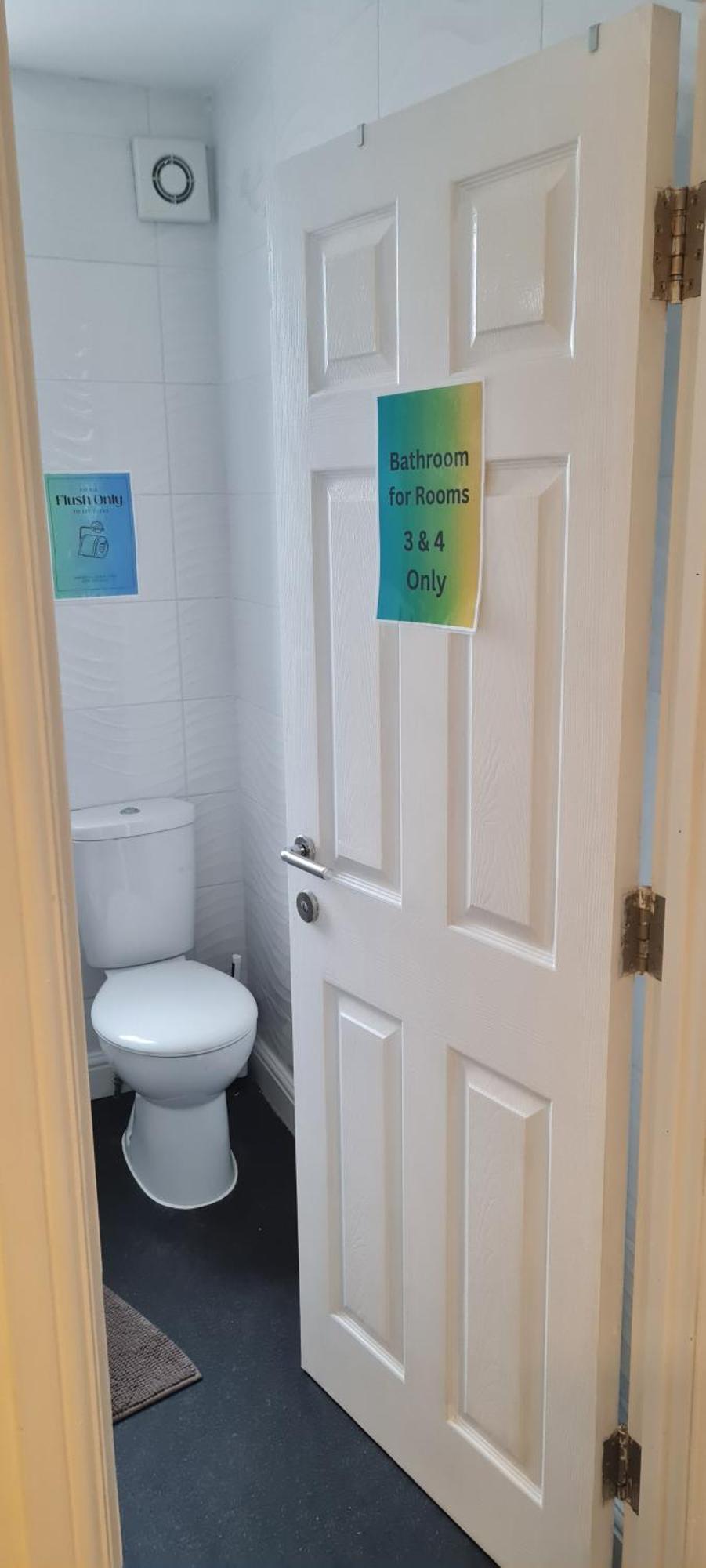 House Share With Few Ensuite Rooms Near Southmead Bristol Esterno foto