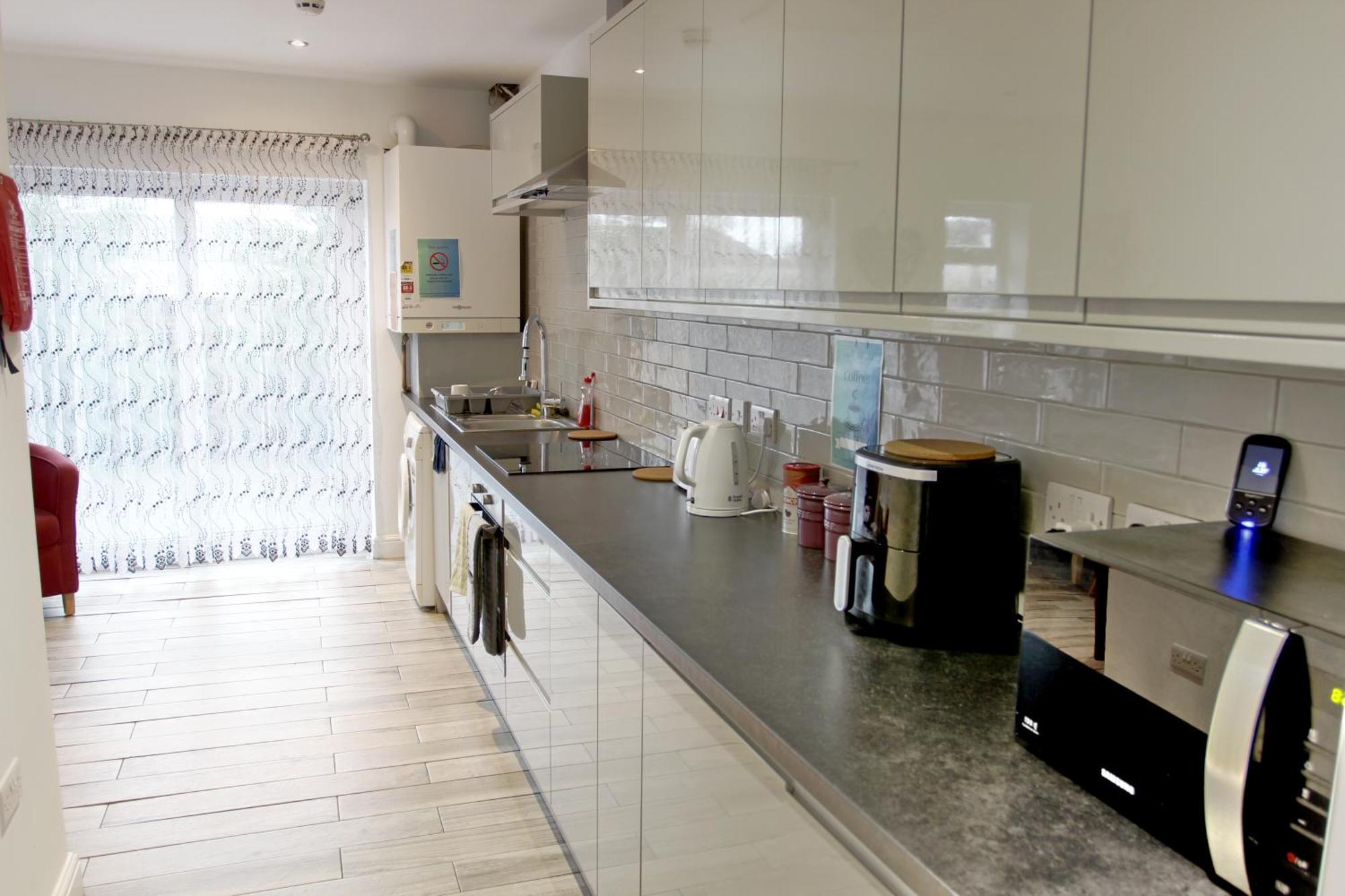 House Share With Few Ensuite Rooms Near Southmead Bristol Esterno foto
