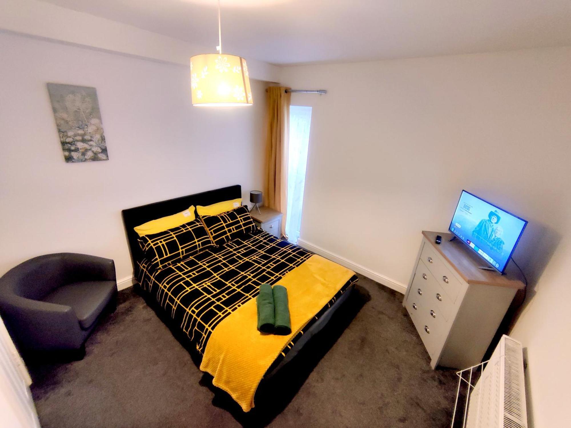 House Share With Few Ensuite Rooms Near Southmead Bristol Esterno foto