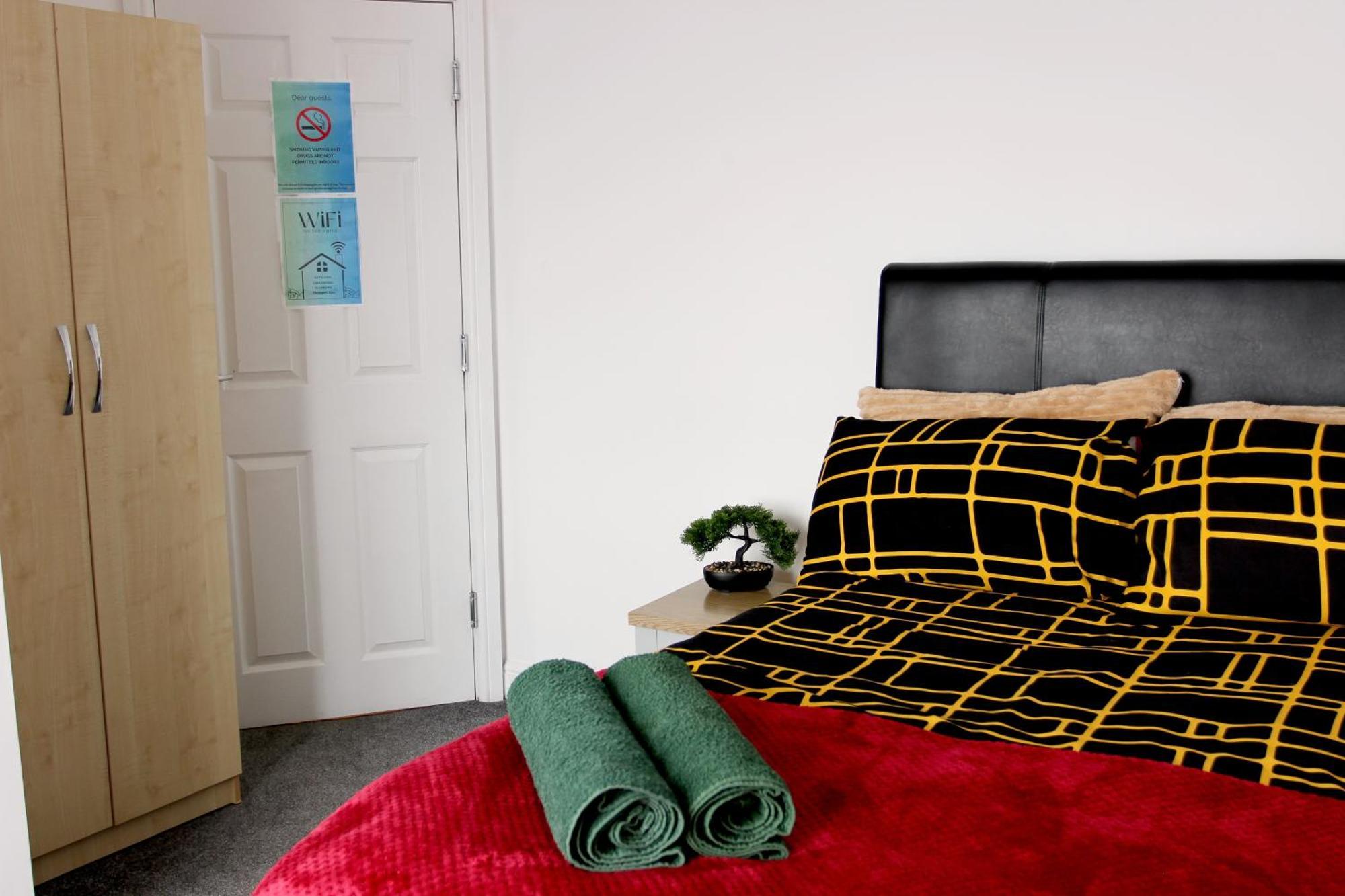 House Share With Few Ensuite Rooms Near Southmead Bristol Esterno foto