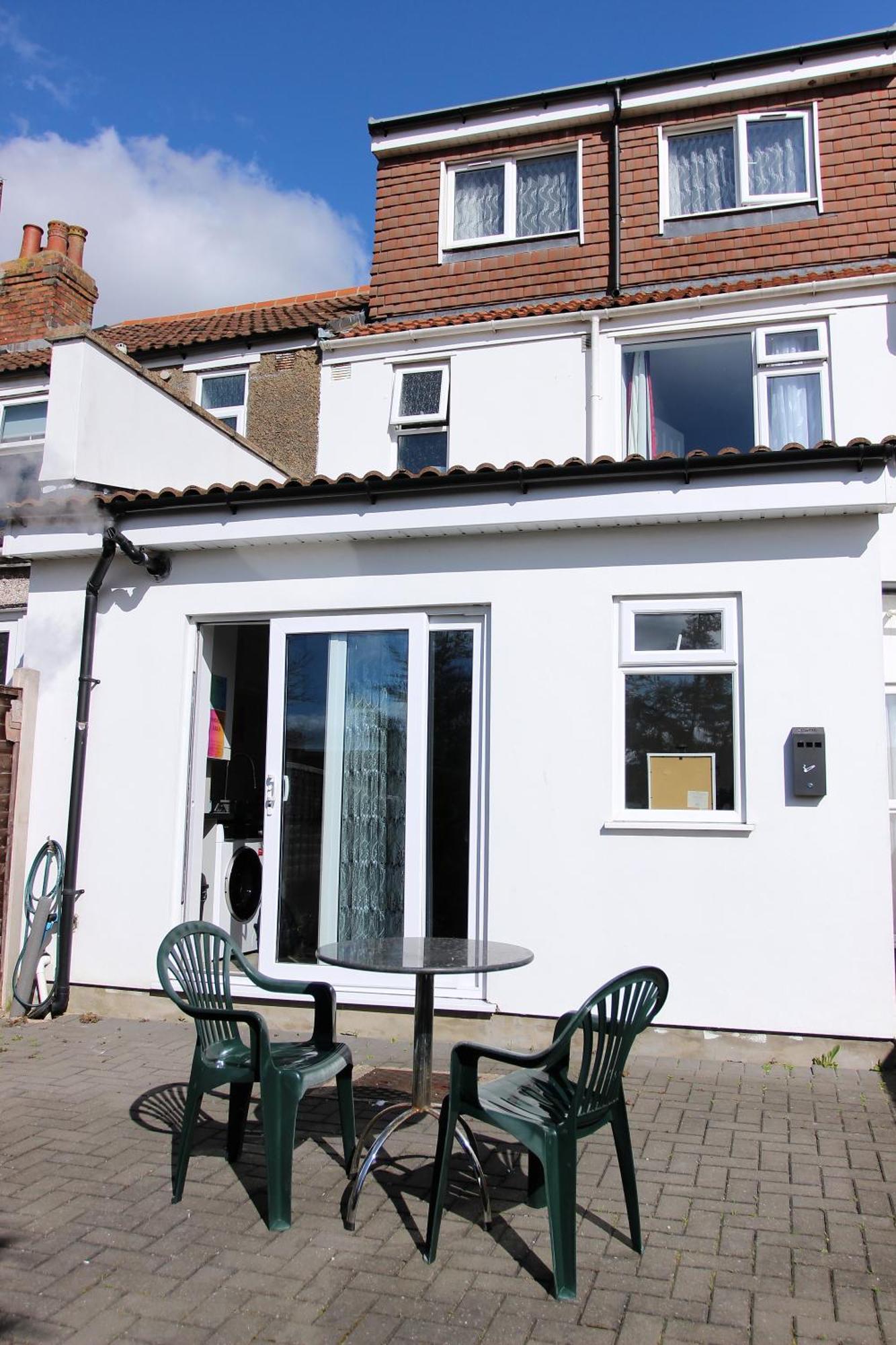 House Share With Few Ensuite Rooms Near Southmead Bristol Esterno foto